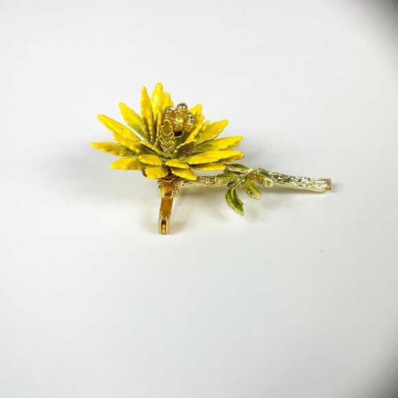Vintage Yellow Enamel Flower Aster Daisy Brooch Pin Rhinestone Gold-Tone Stem - Picture 3 of 6
